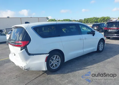 2024 Chrysler Pacifica Touring L из США, поврежденный, VIN 2C4RC1BG9RR152103